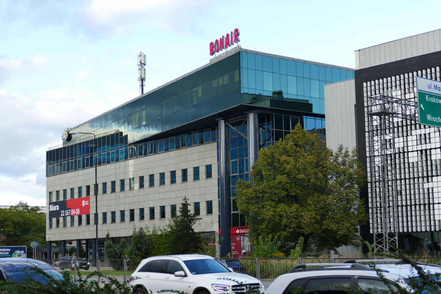 Zdjęcie architektury budynku BTA Office Center